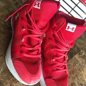 Under Armour Highlight Ace Women’s Volleyball Shoe